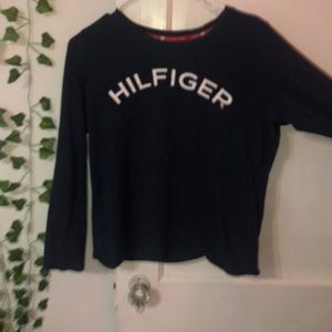Hilfiger shirt size extra small is womens